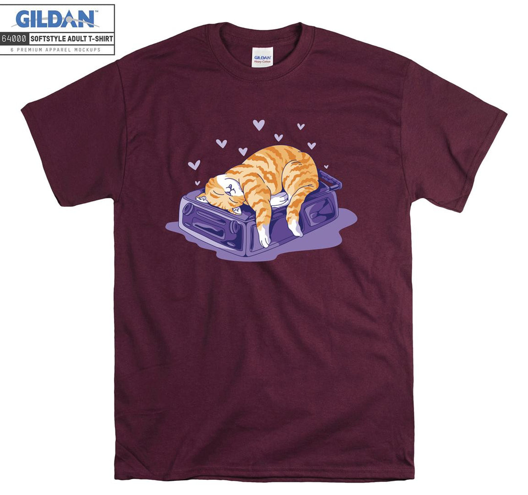 Sleeping Happy Cat T-shirt