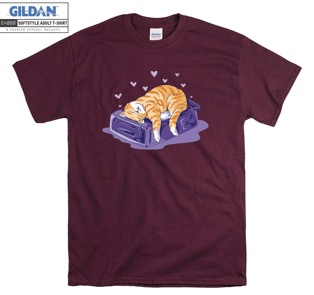 Sleeping Happy Cat T-shirt