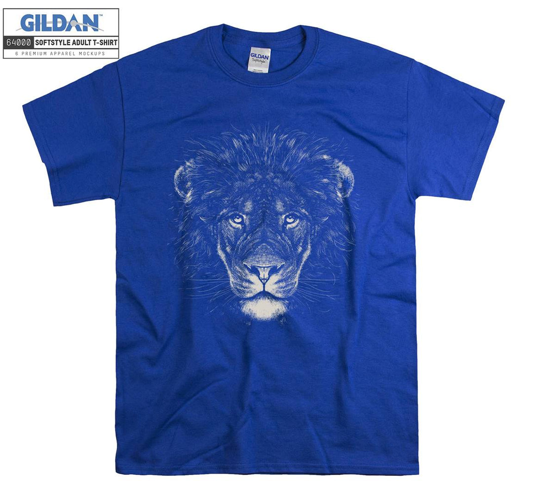 Serious Lion Looking Ahead Black Theme T-shirt