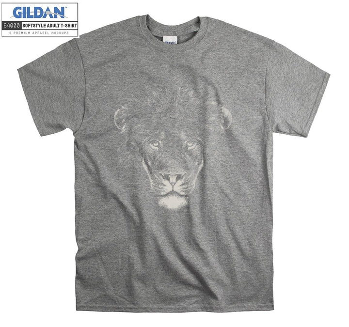 Serious Lion Looking Ahead Black Theme T-shirt