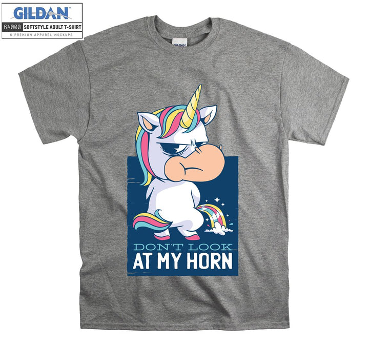 Funny cute unicorn don't look at my horn figure T-shirt