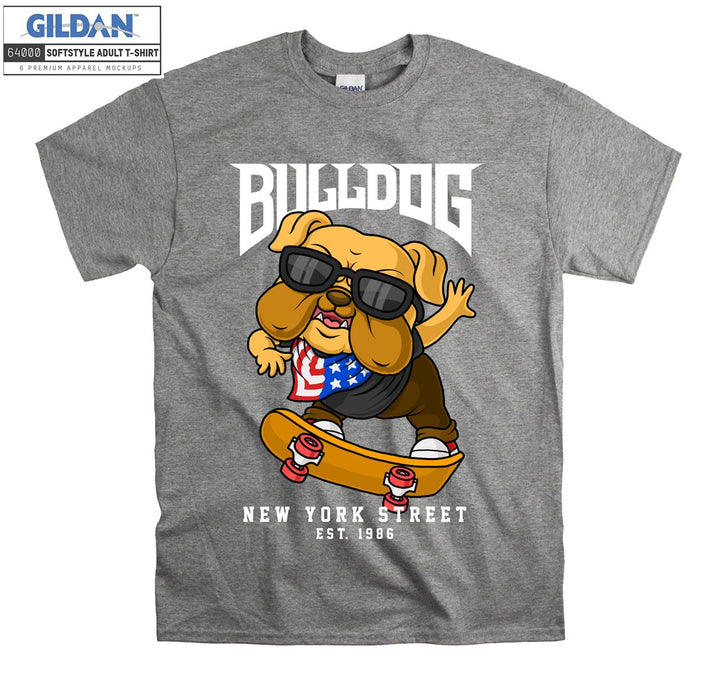 Bulldog New York Street dog figure T-shirt