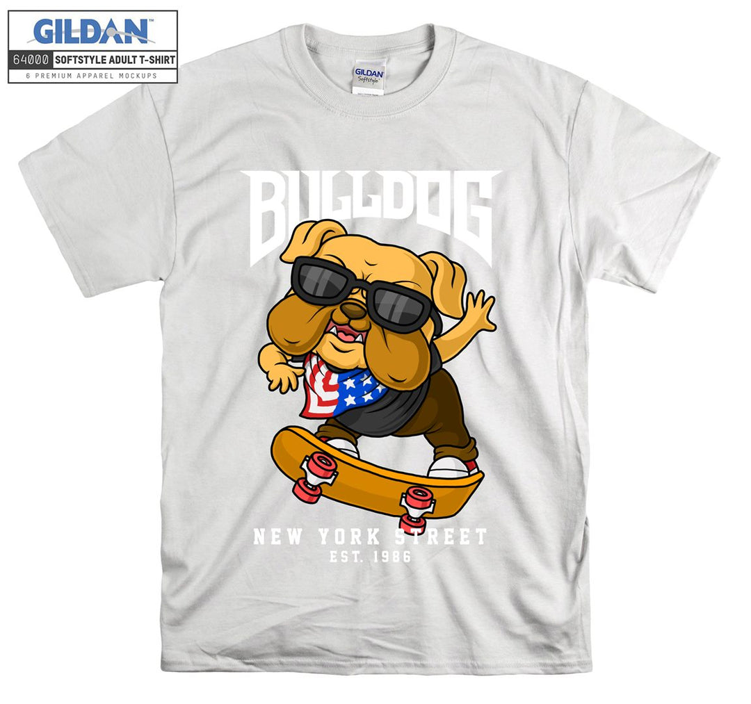 Bulldog New York Street dog figure T-shirt