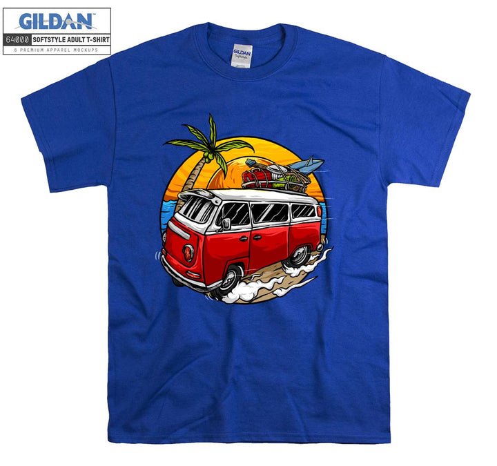 Holiday Travel Car Sunset Figure T-shirt