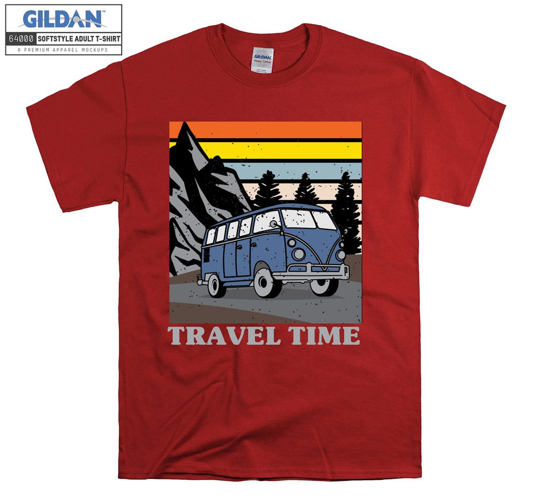 Travel Time Famous Holiday Car Figure T-shirt