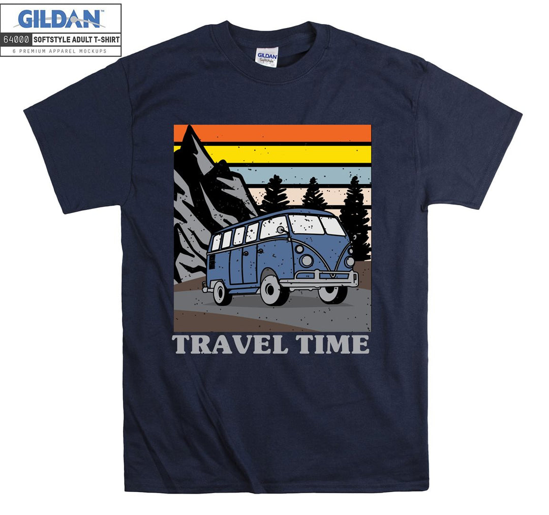 Travel Time Famous Holiday Car Figure T-shirt